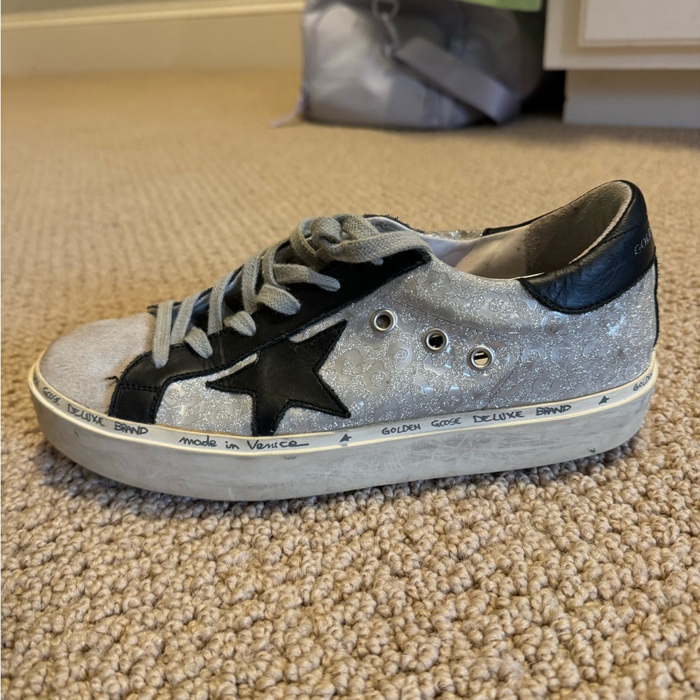 super cute golden goose high stars!